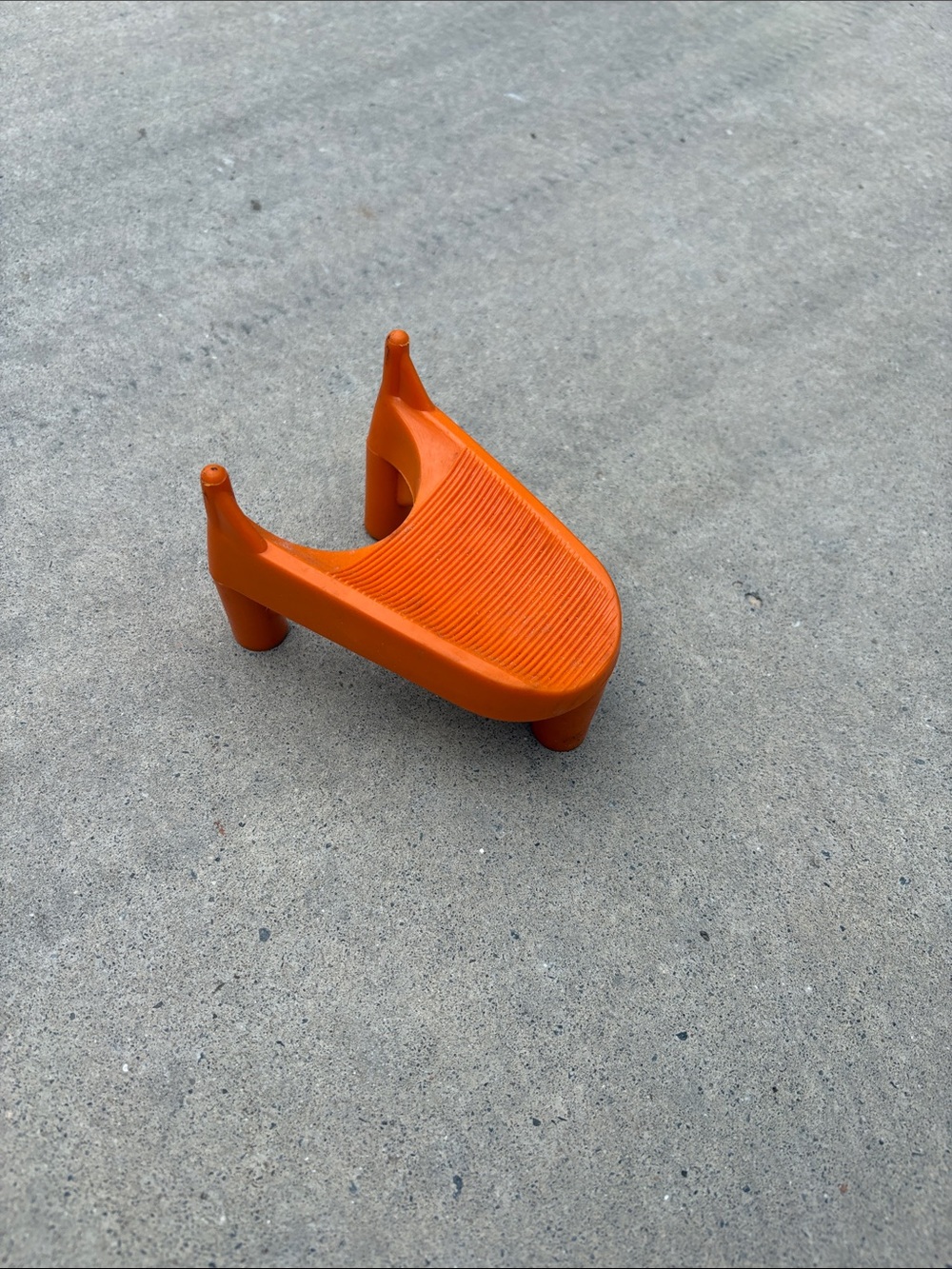 Football Kicking Helper - Orange